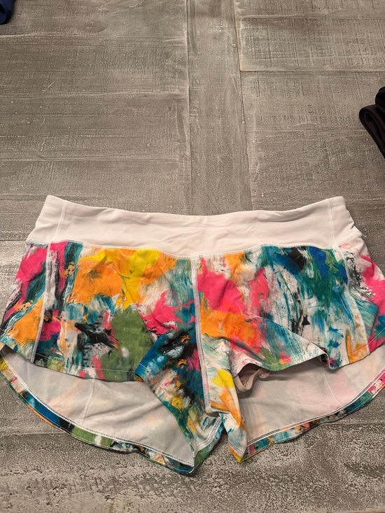 lululemon athletica Pants - Lululemon Womens White Waist Multicolor Paint-Print Active Short